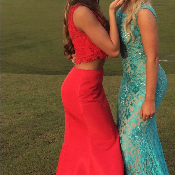 Sherri Hill Two Piece Prom/Pagent dress - Picture 2 of 3