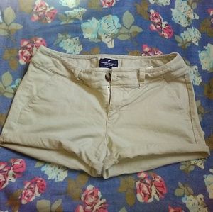 American eagle khaki shorts