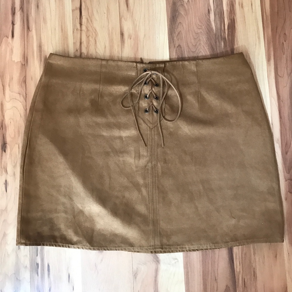 Kendall & Kylie Suede Mini Skirt