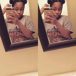 Meet your Posher, Ebony