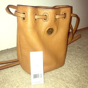 Tory Burch crossbody bucket bag
