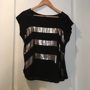 Black top with striped gold sequins
