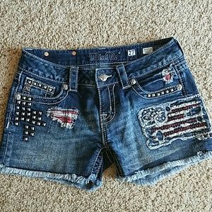 Miss me women's short sz 27