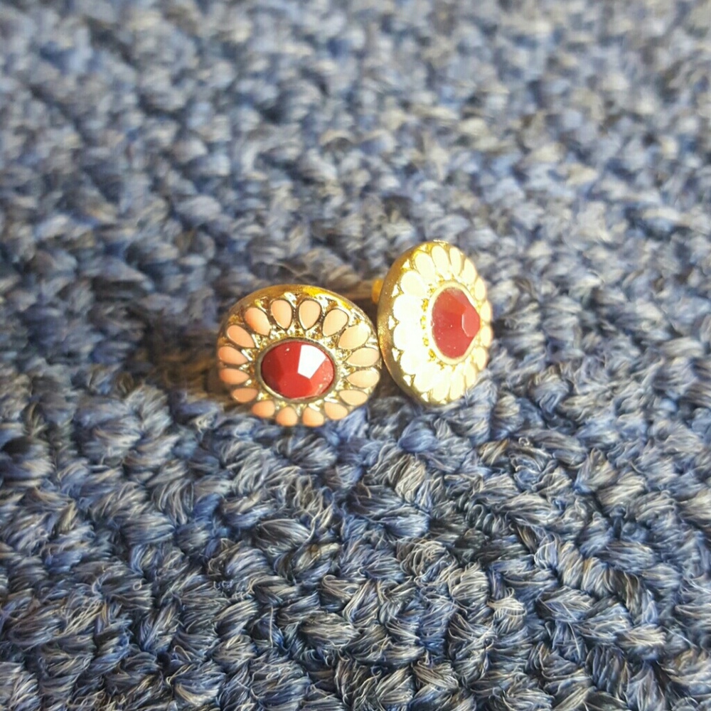 Red, pink, gold studs