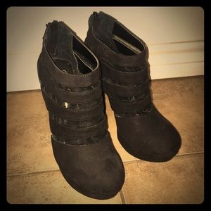 Jessica Simpson bootie/heels