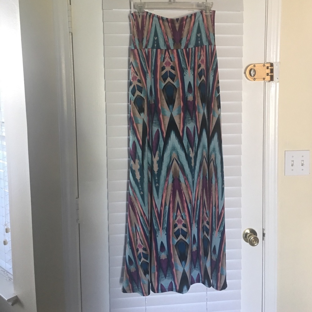 Maxi skirt from Closet Candy Boutique