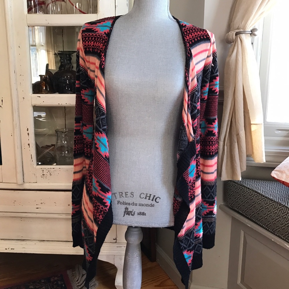 Tribal Patterned Thin Shawl