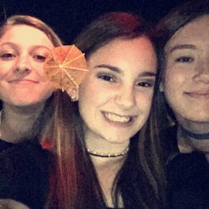 Meet your Posher, Mackenzie