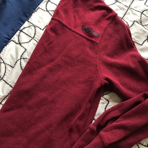 Volcom long sleeve - Picture 2 of 2