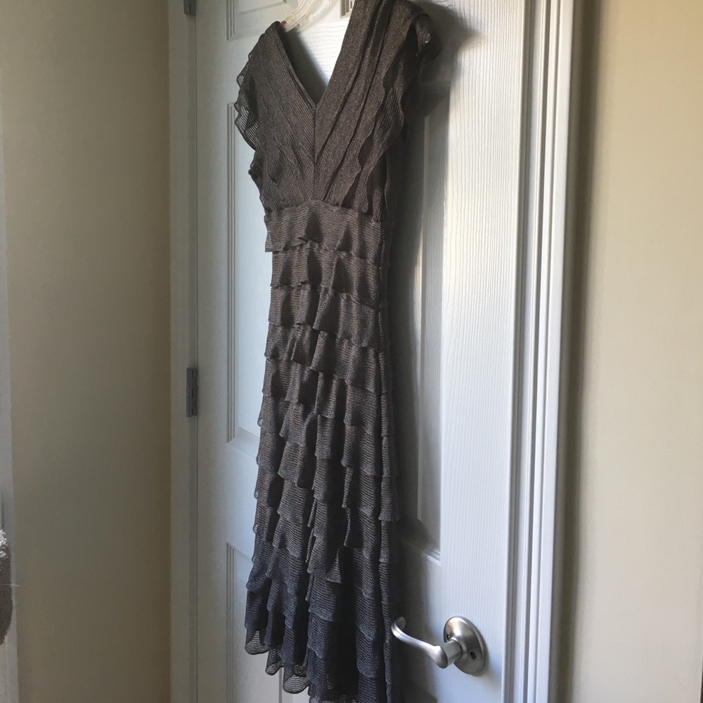 👗Max Studio XS Gun Metal Layered Ruffle Dress👡 - Picture 7 of 9