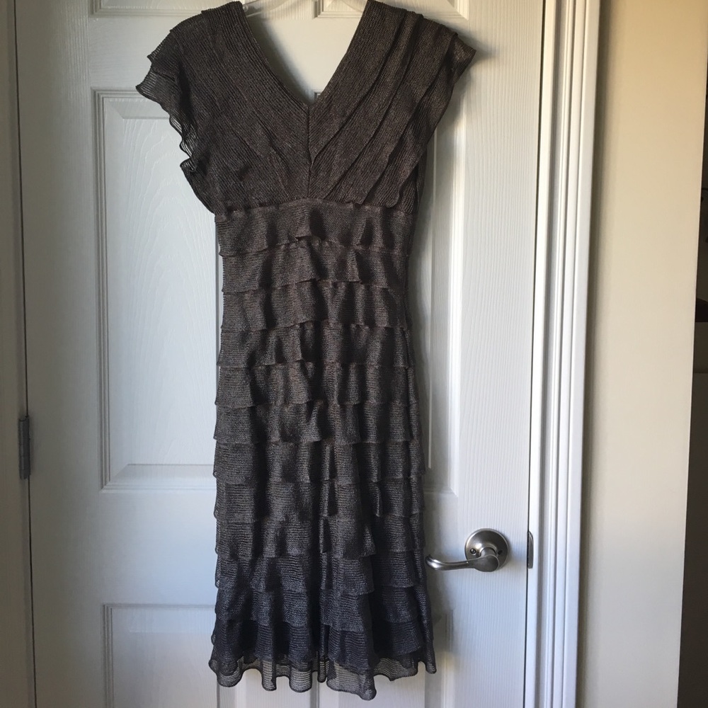 👗Max Studio XS Gun Metal Layered Ruffle Dress👡 - Picture 8 of 9