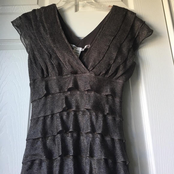 👗Max Studio XS Gun Metal Layered Ruffle Dress👡 - Picture 5 of 9