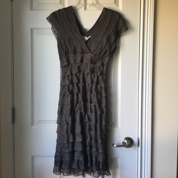 👗Max Studio XS Gun Metal Layered Ruffle Dress👡 - Picture 9 of 9