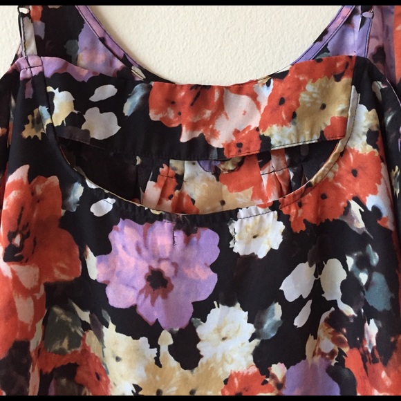 Urban Outfitters Kimchi Blue tank - Picture 3 of 4