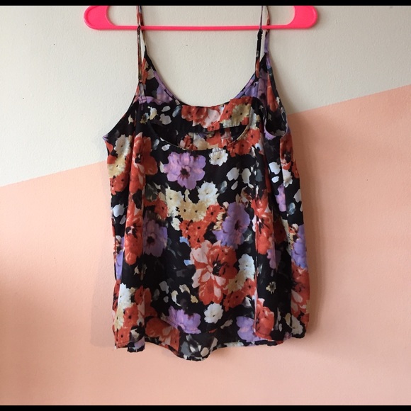 Urban Outfitters Kimchi Blue tank - Picture 4 of 4