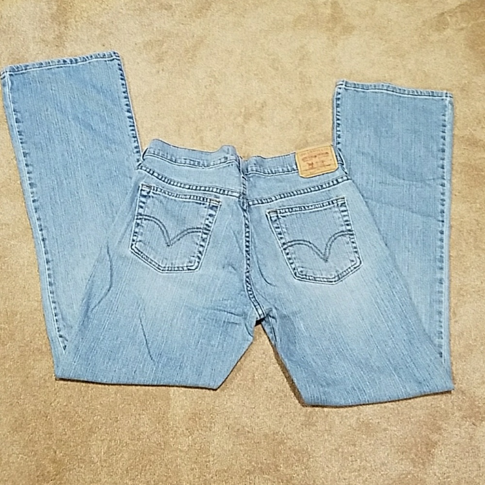 LEVI Jeans