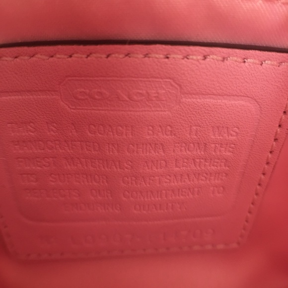 Coach Bag - Picture 2 of 4