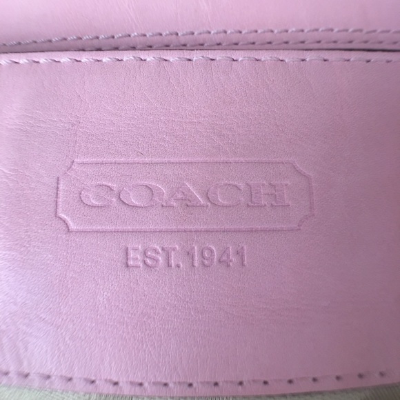 Coach Bag - Picture 3 of 4