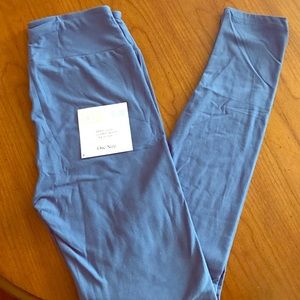 LuLaRoe Solid Leggings