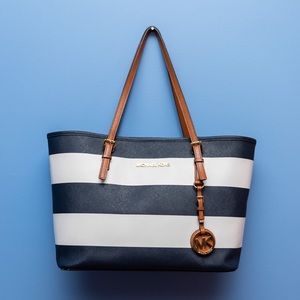 Michael Kors Jet Set striped leather tote navy