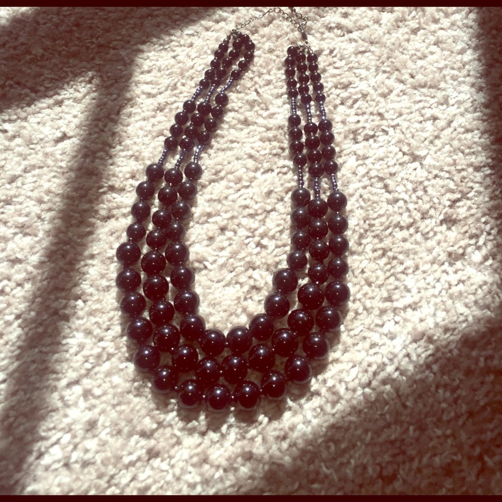 Black 3-layer glass bead necklace