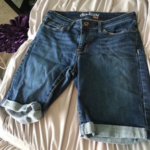 Mid thigh jean shorts