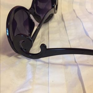 Prada Inspire 55mm Baroque style round sunglasses