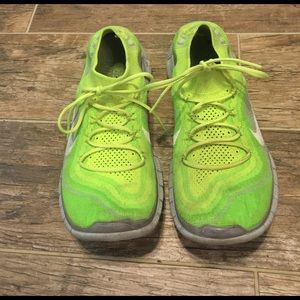 HIGHLIGHTER YELLOW NIKE FLYKNIT 5.0!