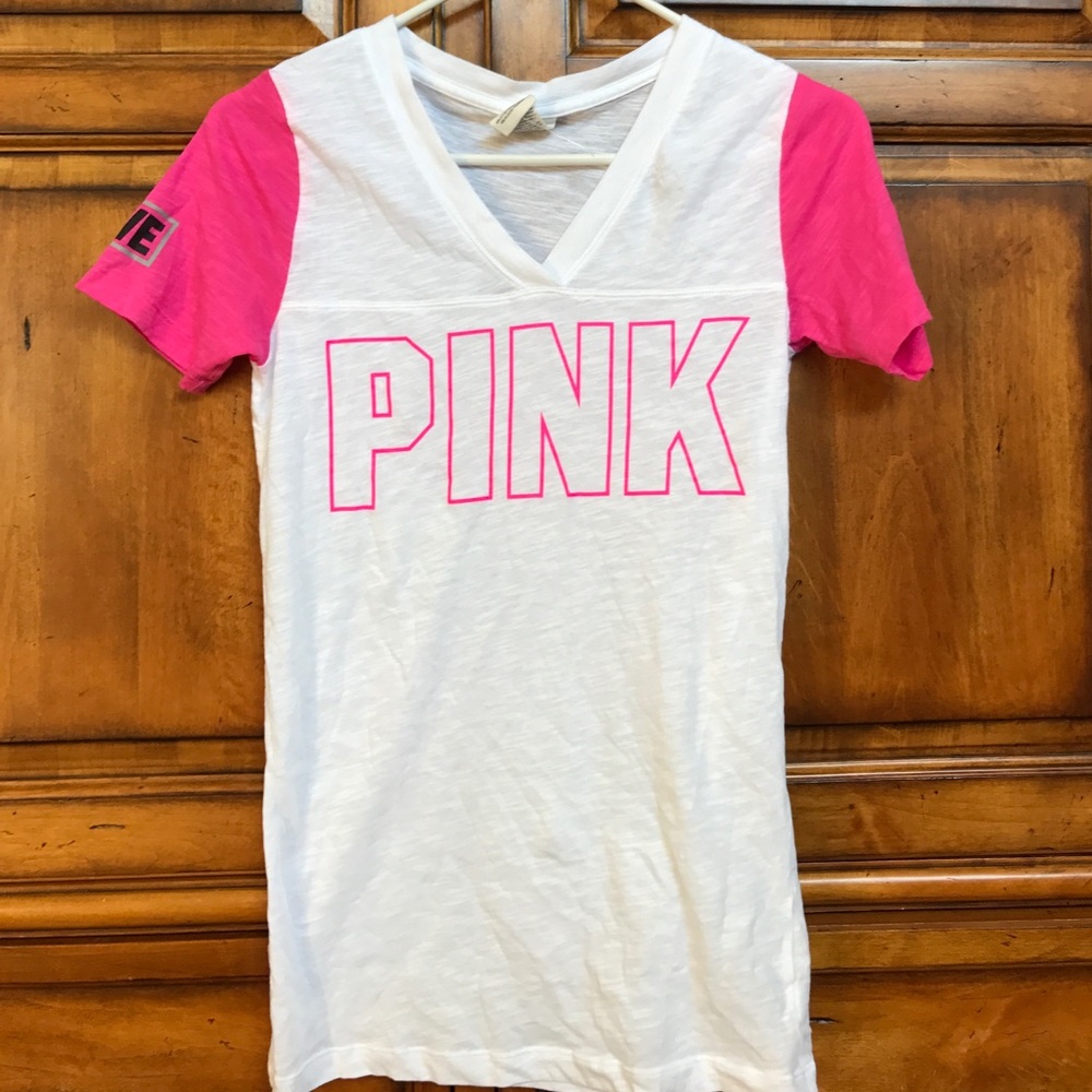 Tee shirt
