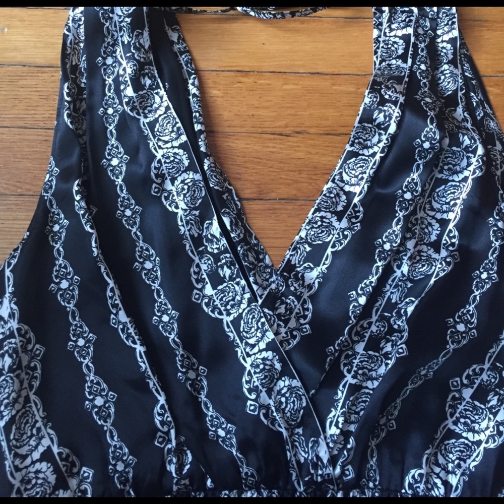 WHBM Top -L - Picture 3 of 5