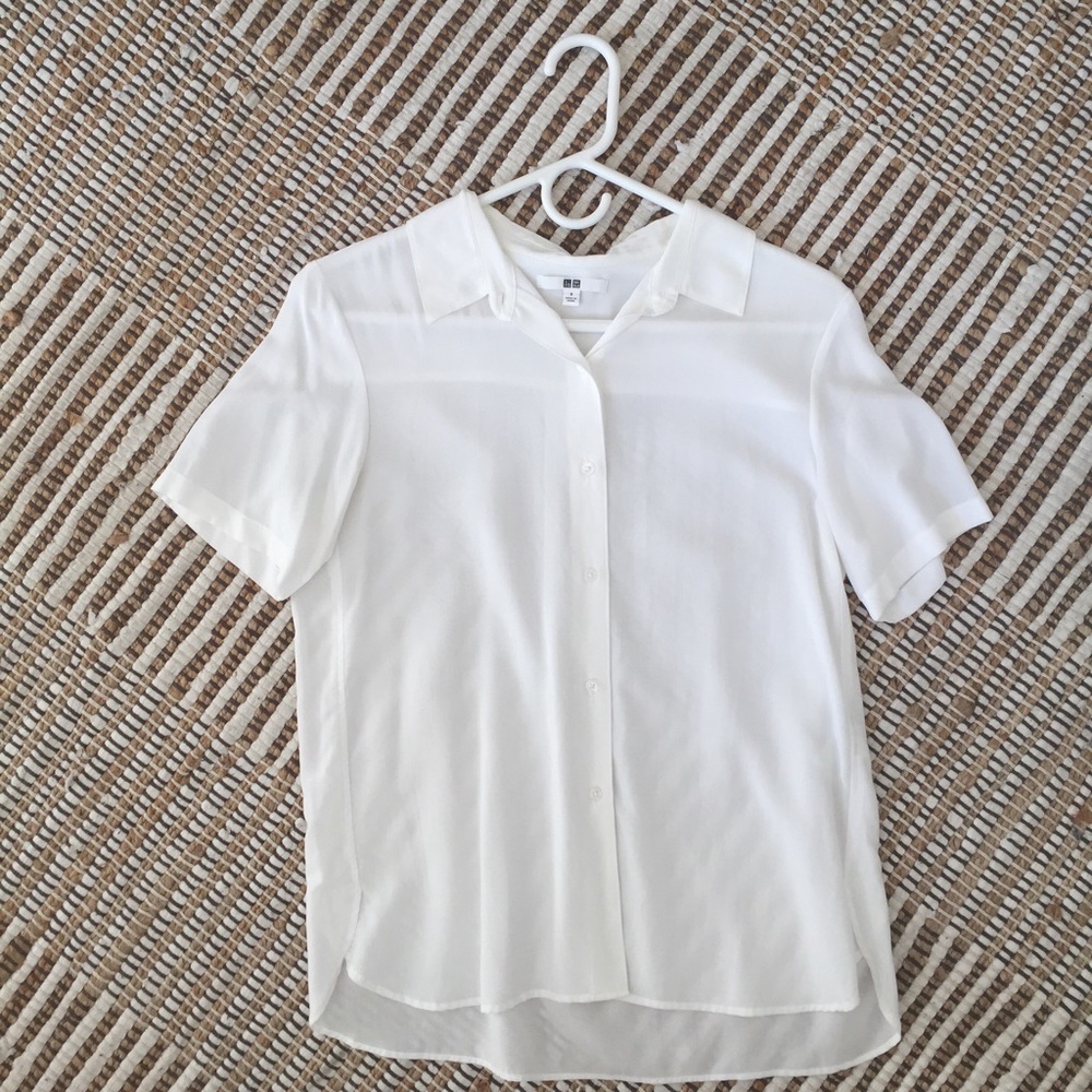 Uniqlo White Short Sleeved Button Down
