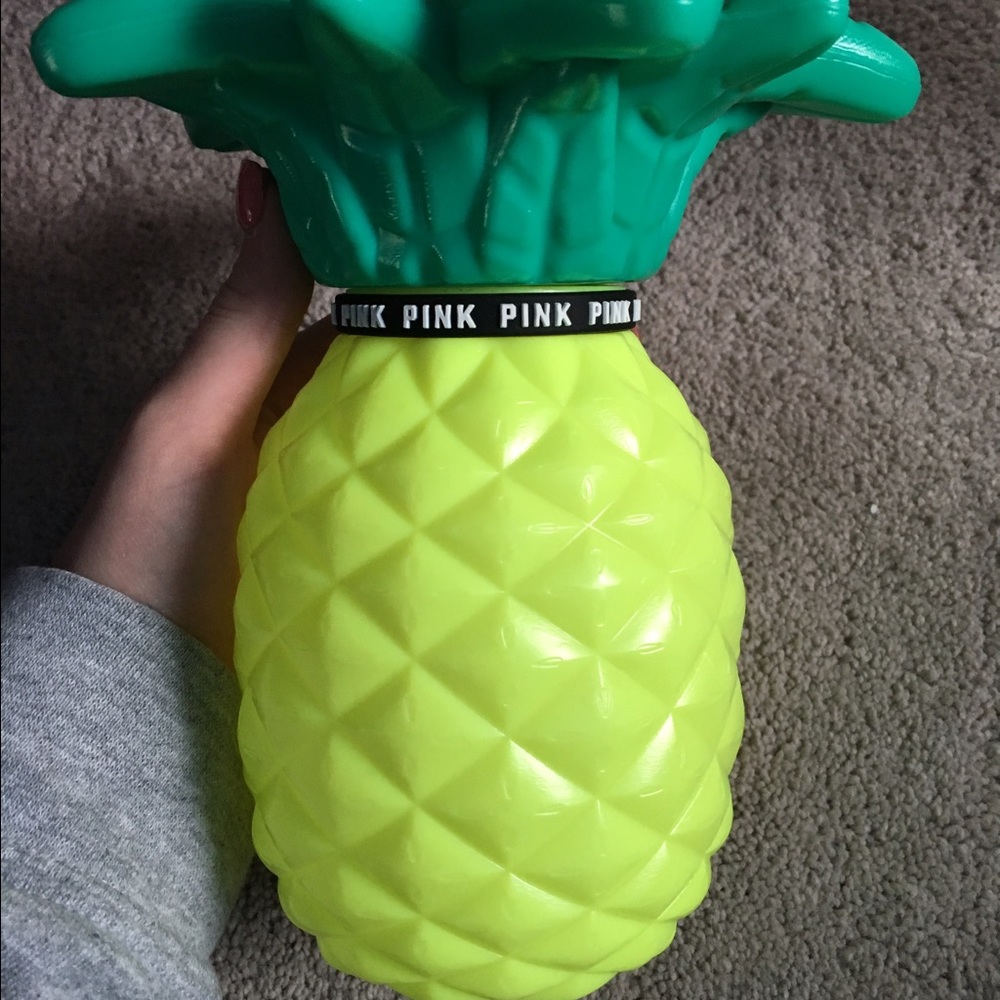 🚫SOLD🚫PINK Cool-Lada Cup