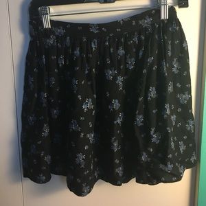 American Eagle floral skirt
