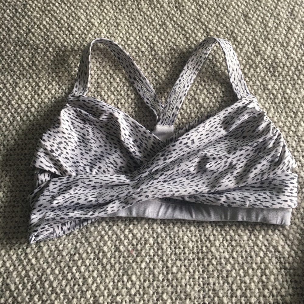 Lulu lemon sports bra