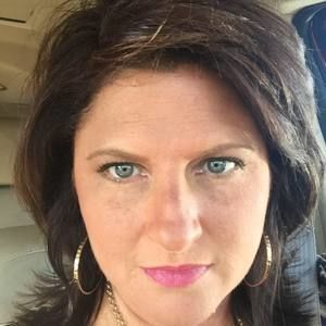 Meet your Posher, Sandy