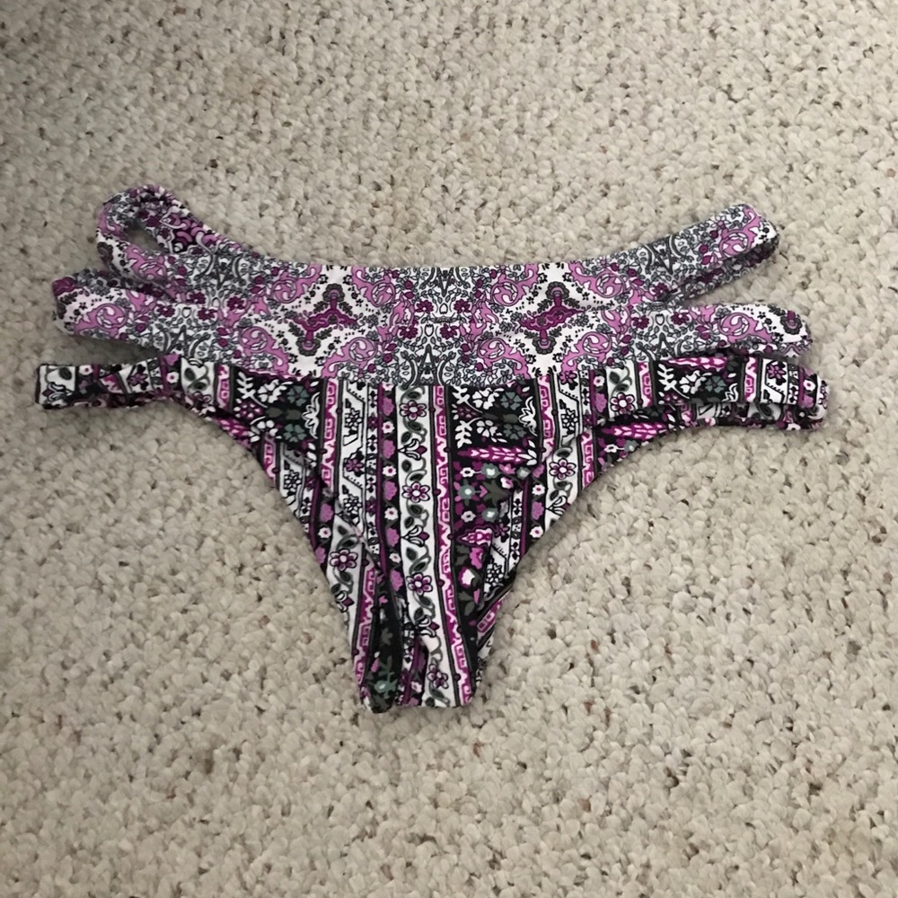 Bikini bottoms