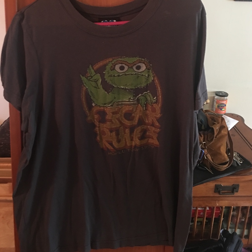 Ozcar the grouch shirt by Junk food