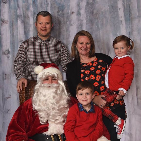 Meet your Posher, Kelley - Picture 1 of 1