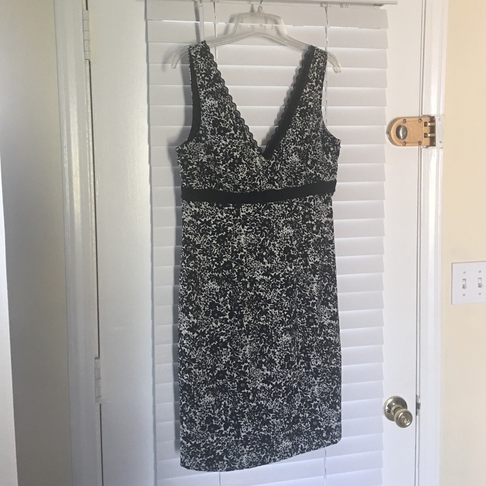Black & white tank dress w/ tiny floral pattern