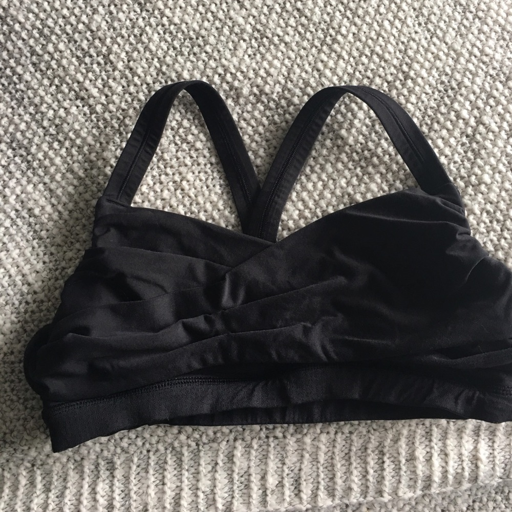 Lulu lemon sports bra