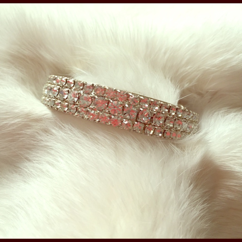 ✨Faux diamond hair clip