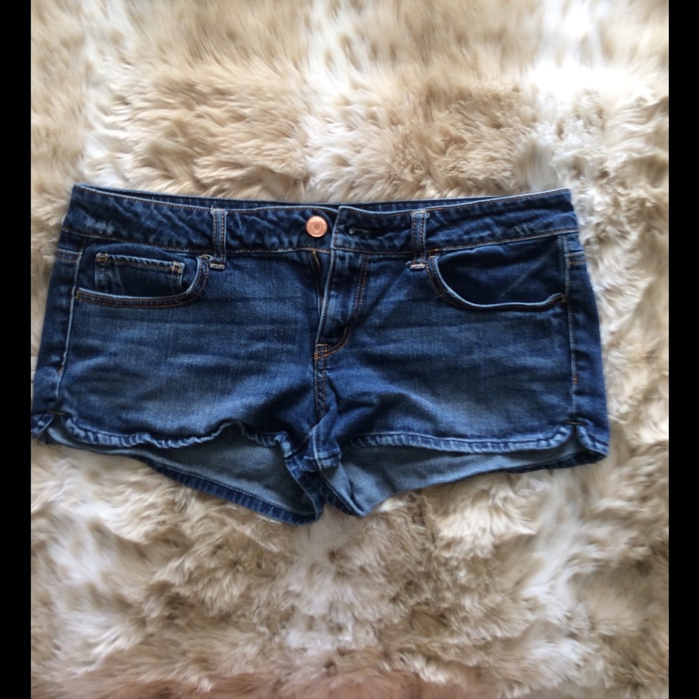 Size 12 American Eagle short shorts