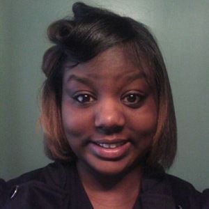 Meet your Posher, Deenesha