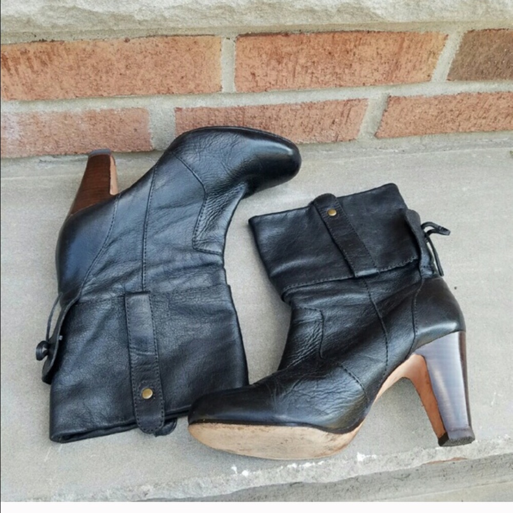 Black dolce vita leather boots