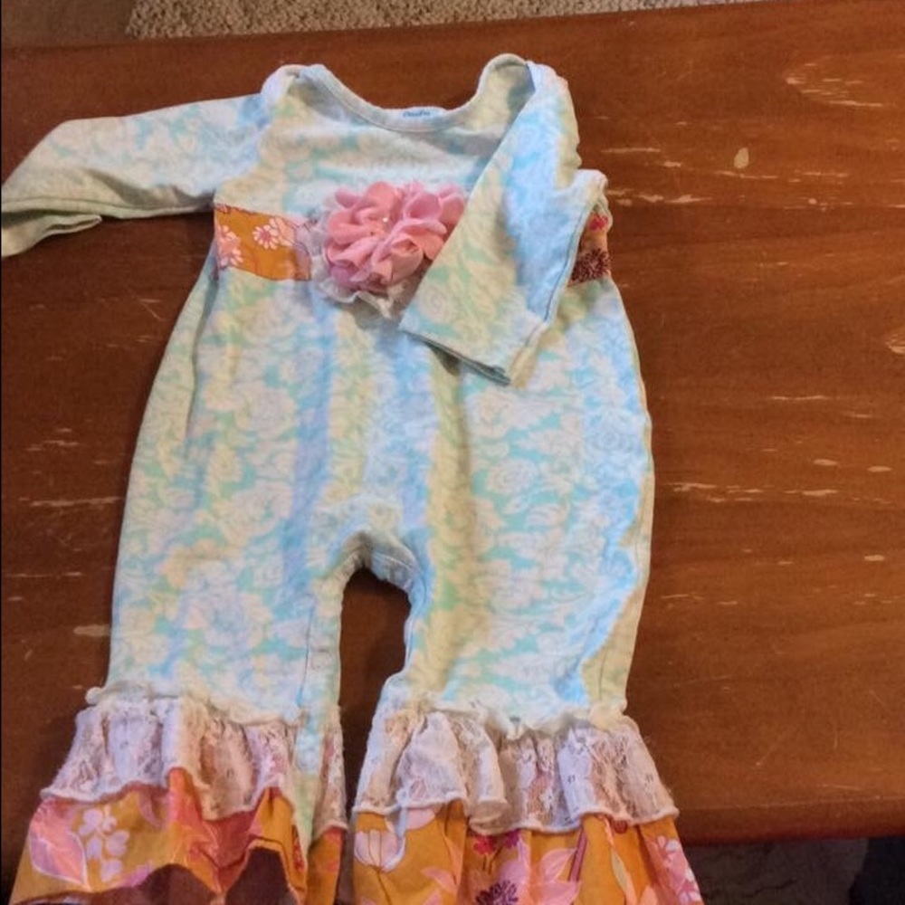 Mud pie one piece