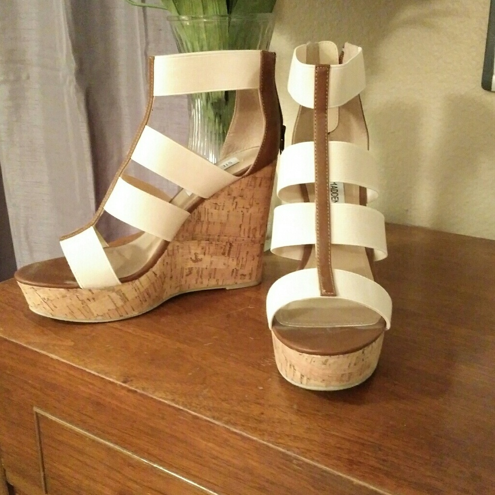 Steve Madden Wedges