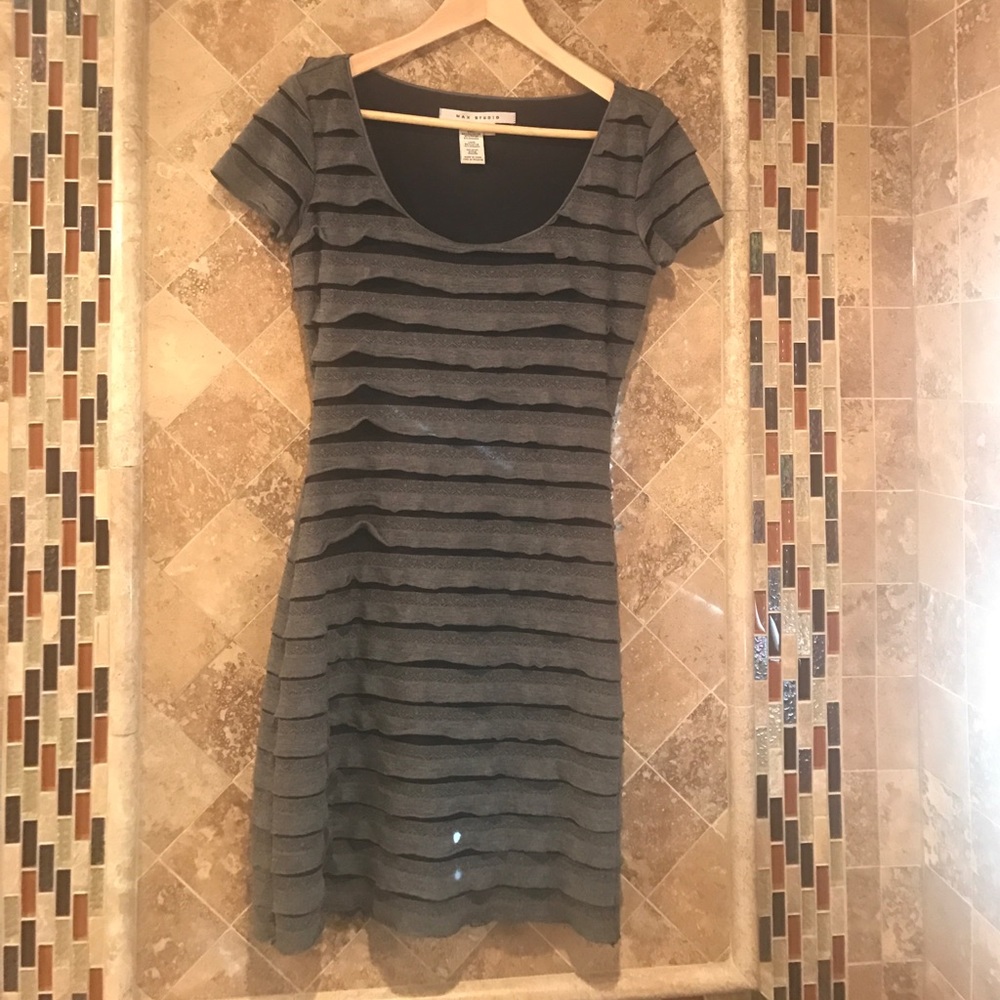 Max studio gray dress