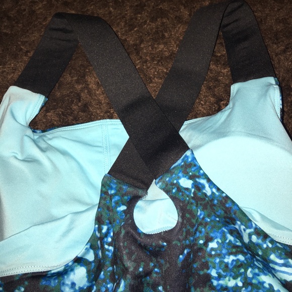 New turquoise Champion workout top in XXL - Picture 5 of 5