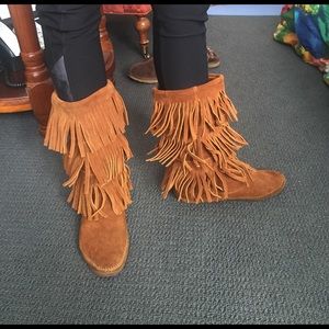 Vintage Minnetonka fringe boots