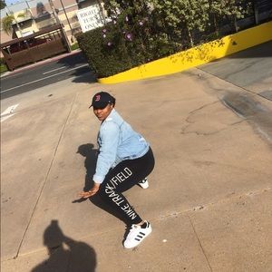 Meet your Posher, Najilah